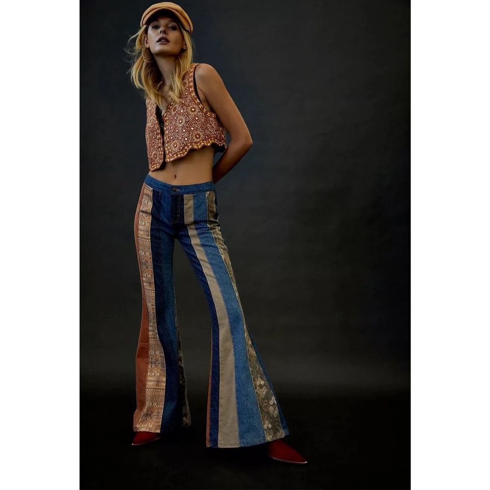 New We The Free x Free People Serena Low-Rise Flare Jeans sz 31